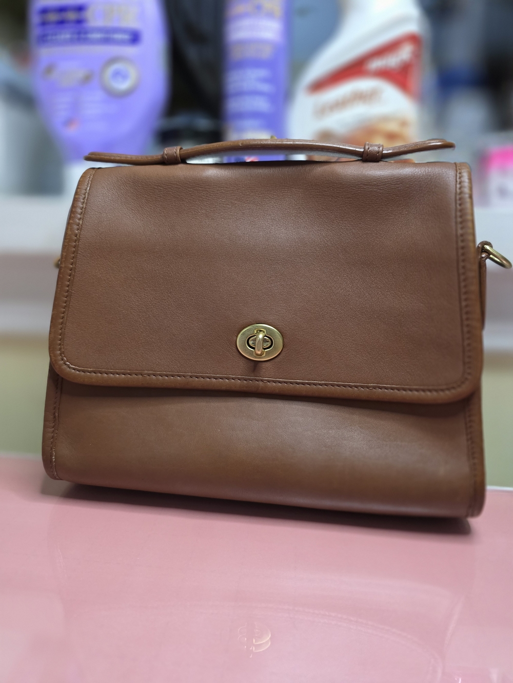 Coach Court, British Tan Leather